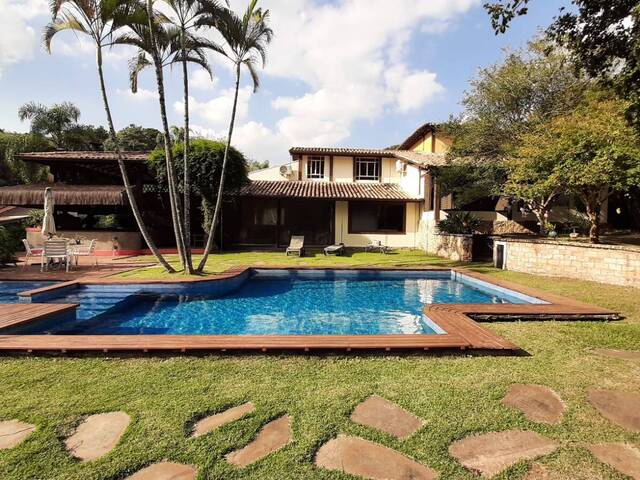 # - Casa para Venda em Cotia - SP